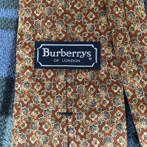 Vintage Silk Burberry’s of London Tie Mint!